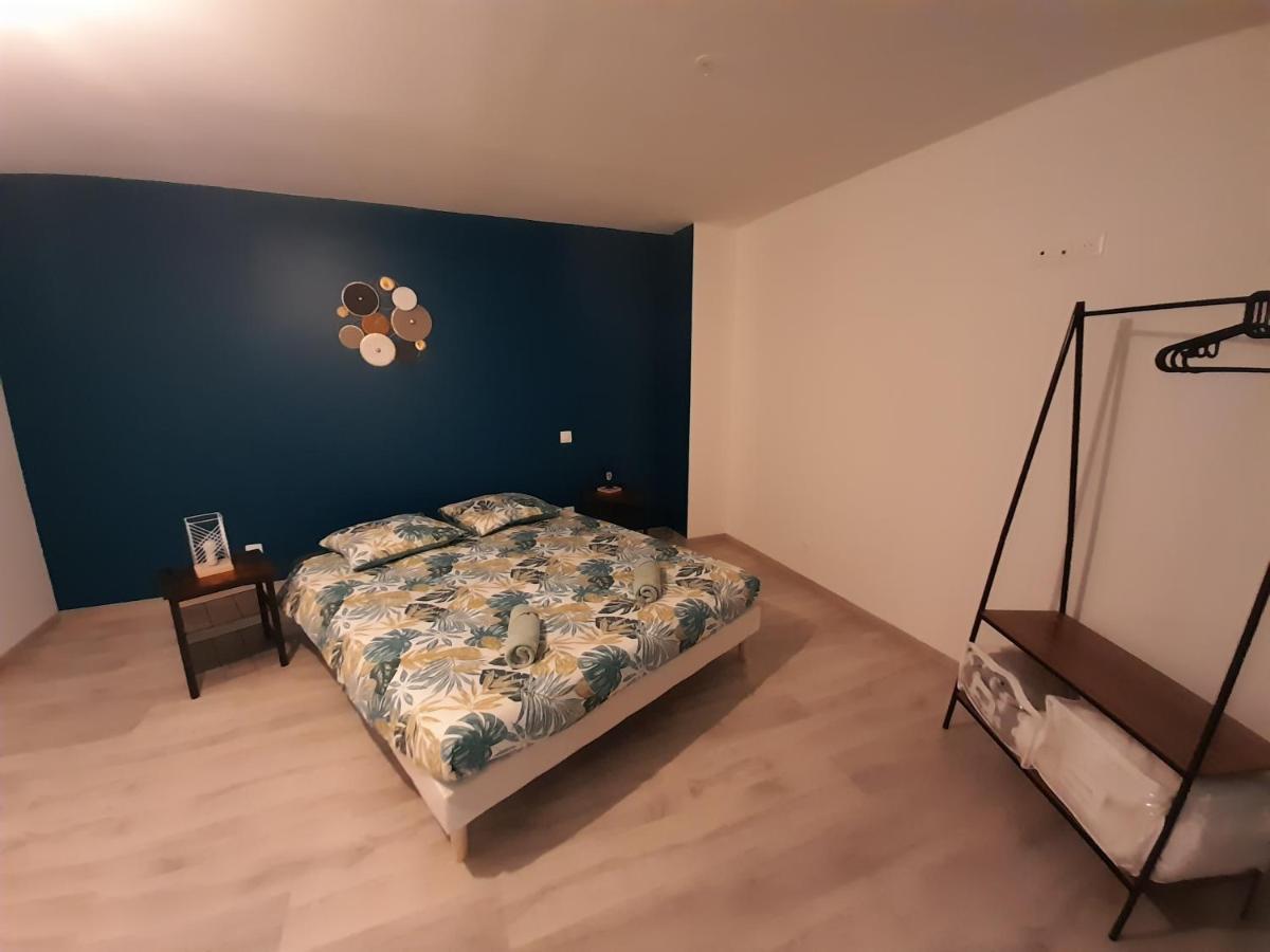 Le Travers Apartman Joigny Kültér fotó